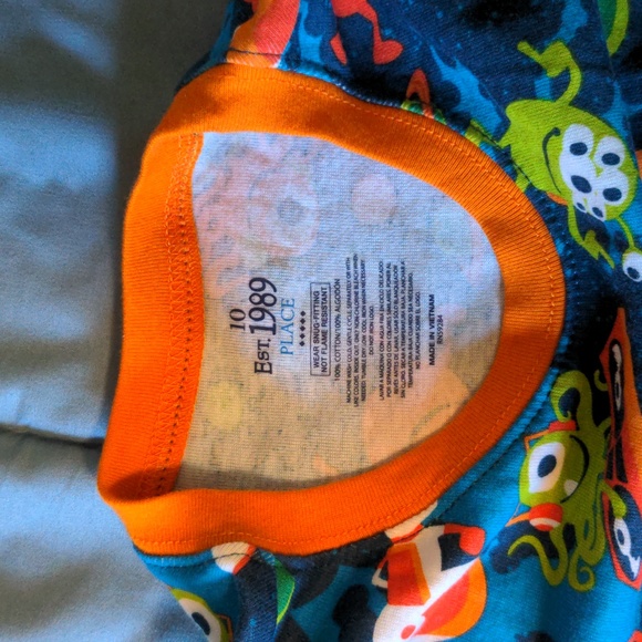 Size 10 Boys Pajamas Top - Picture 3 of 4